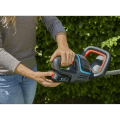 Accu Heggenschaar ComfortCut 50/18V P4A Set - Gardena -Gardena Winkel accu heggenschaar comfortcut 50 18v p4a set gardena 5 7