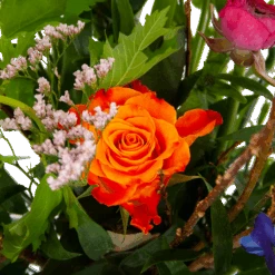 Boeket Kleurrijke Verrassing Klein -Gardena Winkel boeket kleurrijke verrassing boeketten 3 2