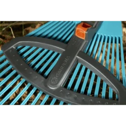 Combisysteem Kunststof Bladhark, Verstelbaar - 35cm - Gardena 9 Combisysteem Kunststof Bladhark, Verstelbaar - 35cm - Gardena -Gardena Winkel combisysteem kunststof bladhark verstelbaar 35cm gardena 5 4