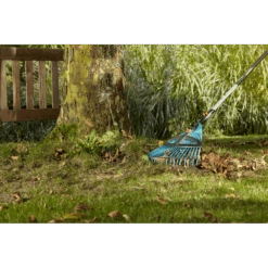 Combisysteem Kunststof Bladhark, Verstelbaar Met Steel - 35cm - Gardena 6 Combisysteem Kunststof Bladhark, Verstelbaar Met Steel - 35cm - Gardena -Gardena Winkel combisysteem kunststof bladhark verstelbaar met steel 35cm gardena 3 5