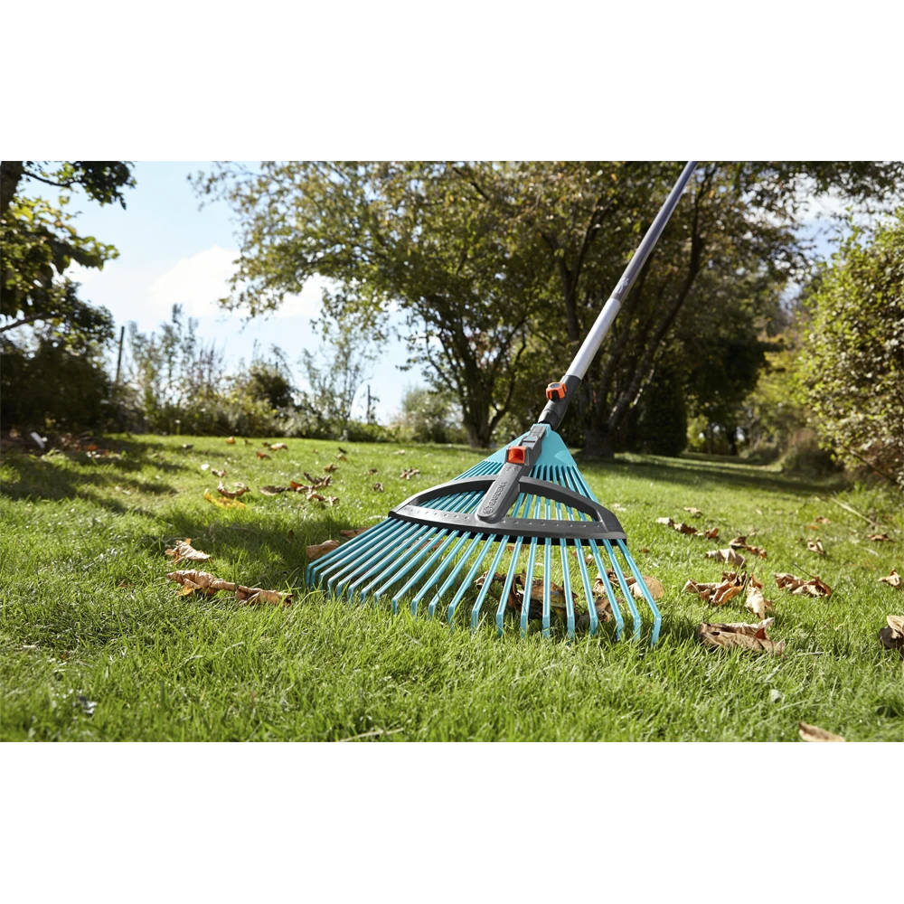 Combisysteem Kunststof Bladhark, Verstelbaar Met Steel - 35cm - Gardena 4 Combisysteem Kunststof Bladhark, Verstelbaar Met Steel - 35cm - Gardena - Afbeelding 4