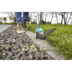 Comfort Grasschaar Op Steel - Draaibaar - Gardena -Gardena Winkel comfort grasschaar op steel draaibaar gardena 7 4