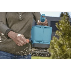 Handstrooier - M - Gardena -Gardena Winkel handstrooier m gardena 3 4