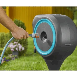 Tuinslangbox RollUp - M - 20m - Blauw - Gardena -Gardena Winkel tuinslangbox rollup m 20m blauw gardena 6 7
